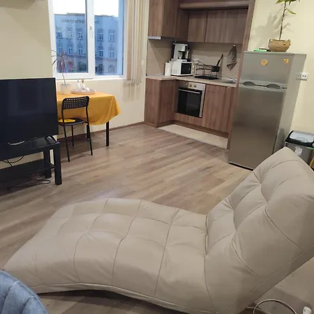 Grand And Prime Apartment Varna