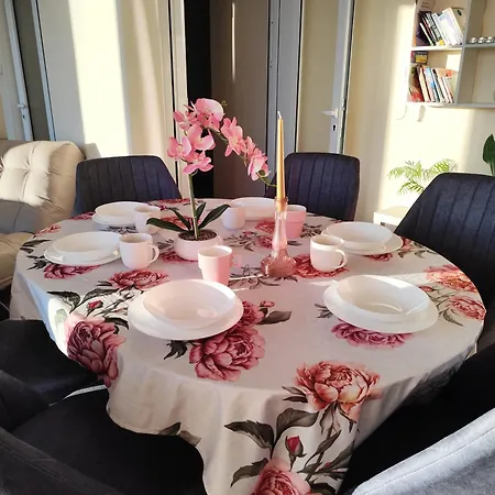 Grand And Prime Apartment Varna