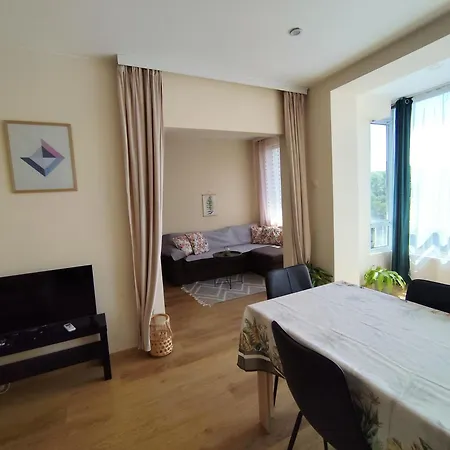 Grand And Prime Apartment Varna